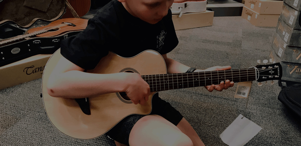 How To Pick The Right Size Guitar For Your Child