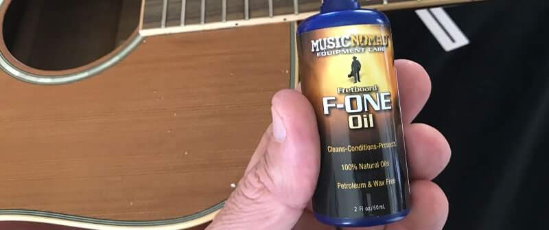 Fretboard conditioner